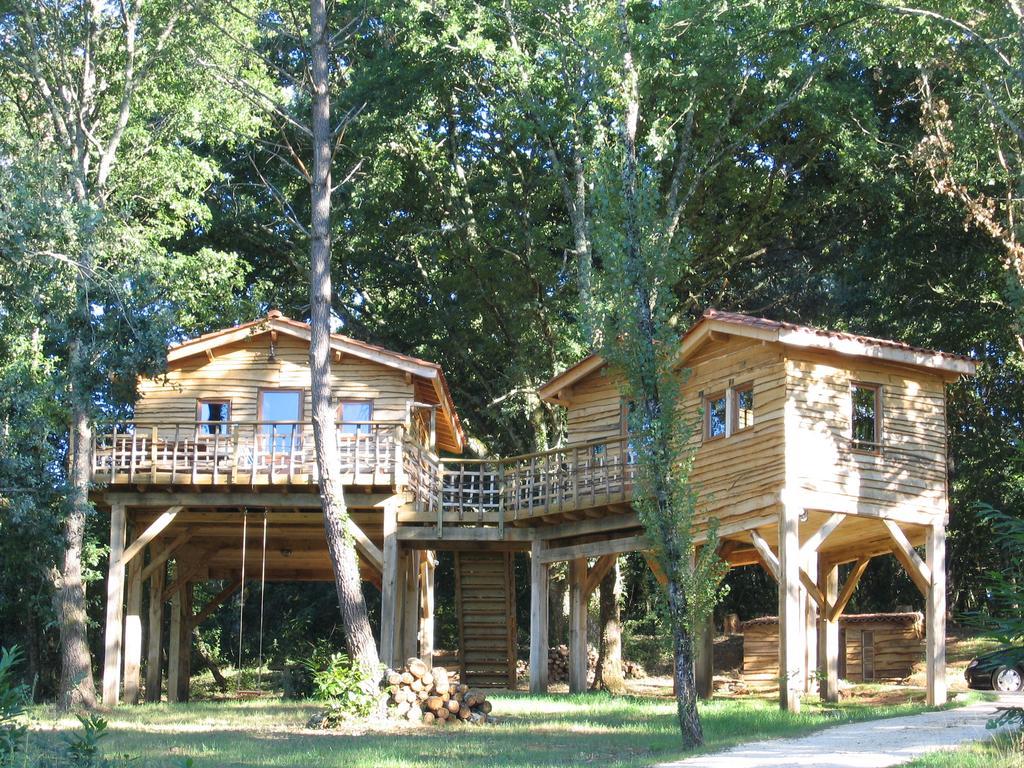 Les Cabanes Du Tertre Urval Bagian luar foto
